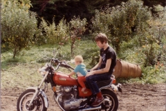 G092-Awahuri-Sarah-21st-April-84-xs650-cap